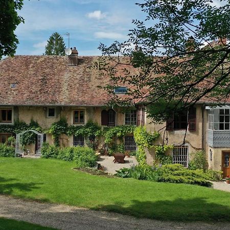 Domaine De Bellevue Gite Du Mont Poupet Marnoz Exterior foto